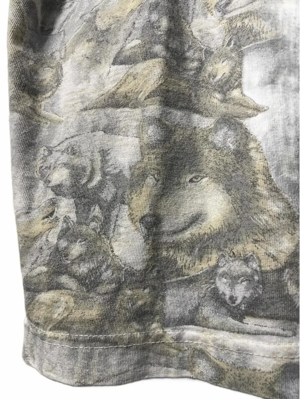 Wolf Print HenleyTee Shirt Top Mens Size Small Gray White Short Sleeve Y2K